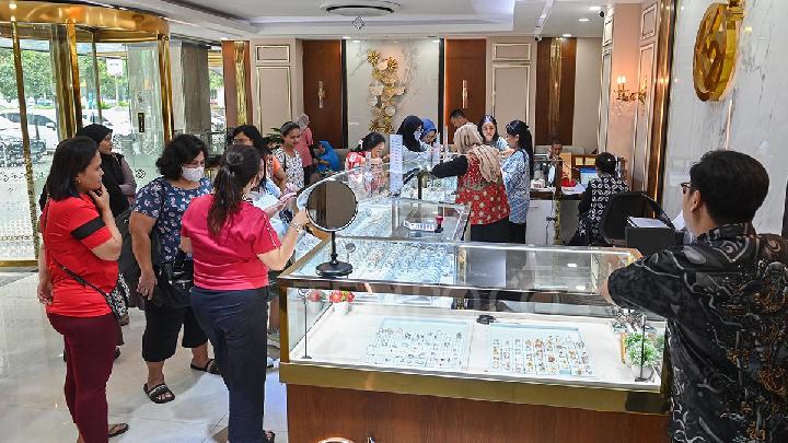 Harga Emas Antam Turun Rp 50 Ribu Jadi Rp 2.769.000 per Gram