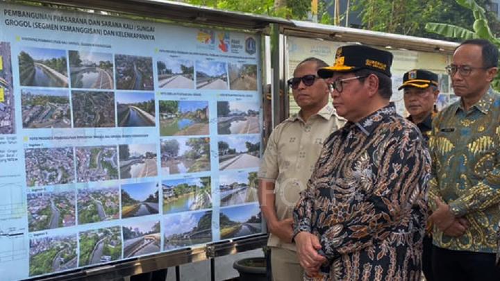 Pramono Lantik Pengurus Dewan Transportasi Jakarta